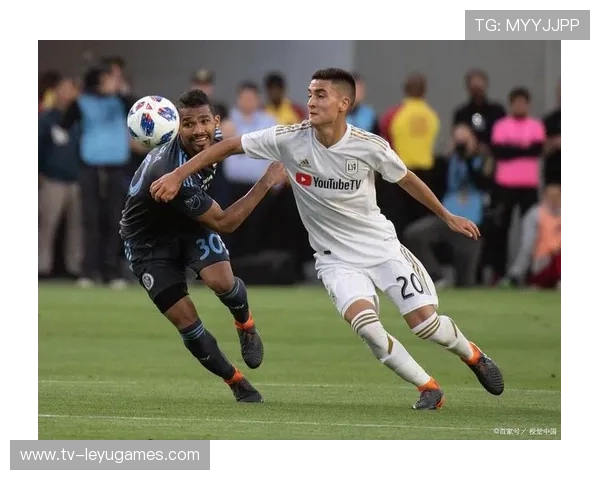 MLS洛杉矶银河前场节奏极快,对方防线随时被撕开